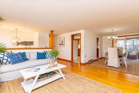 54 Maureen Rd, Barnstable, MA 02632 photo 6