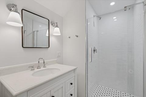 10 Denton Rd, Wellesley, MA 02482 photo 14