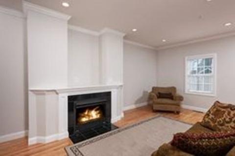10 Pierce St #7, Reading, MA 01867 photo 3