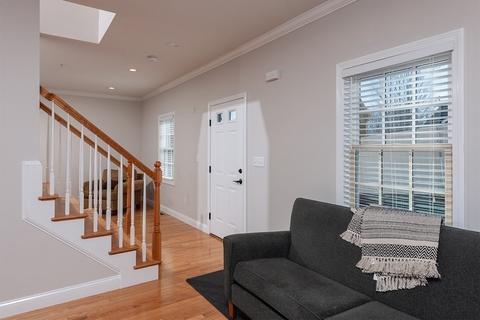 10 Pierce St #7, Reading, MA 01867 photo 7