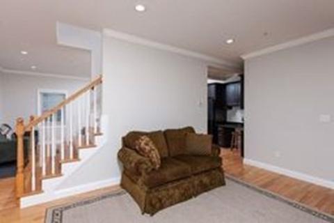 10 Pierce St #7, Reading, MA 01867 photo 5