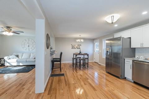 251 Senator St, Springfield, MA 01129 photo 5