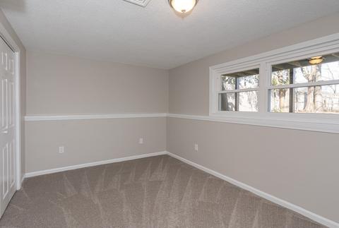 251 Senator St, Springfield, MA 01129 photo 31