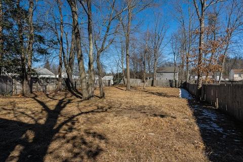 251 Senator St, Springfield, MA 01129 photo 35