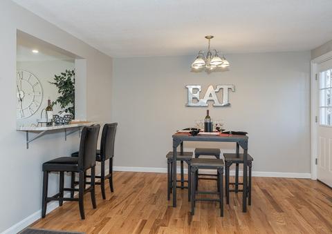 251 Senator St, Springfield, MA 01129 photo 9