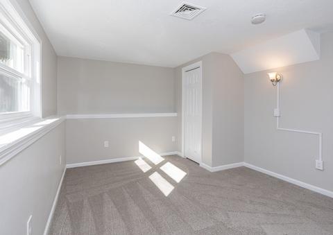 251 Senator St, Springfield, MA 01129 photo 30