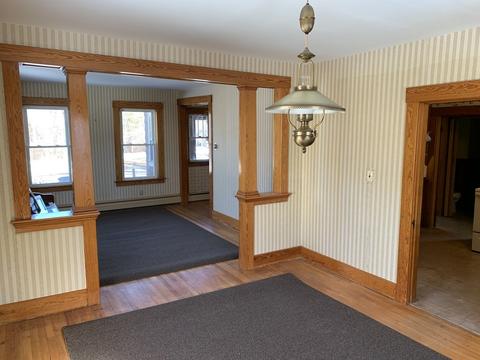 54 Abbott St, Gardner, MA 01440 photo 6