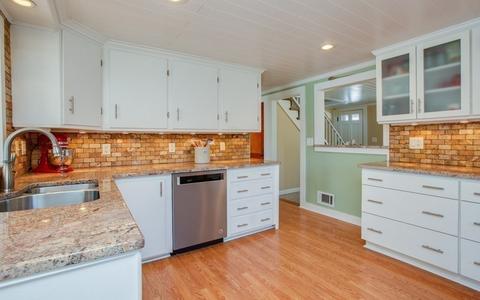 216 Maple St, Danvers, MA 01923 photo 7