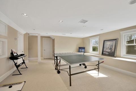 19 Gerald Rd, Marblehead, MA 01945 photo 34