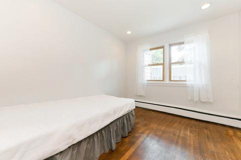 35 Park St, Dedham, MA 02026 photo 13