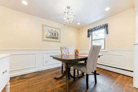 35 Park St, Dedham, MA 02026 photo 4