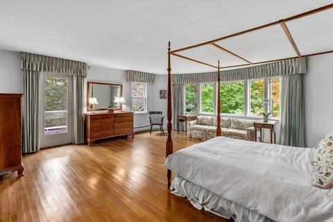 260 Lee St, Brookline, MA 02445 photo 14