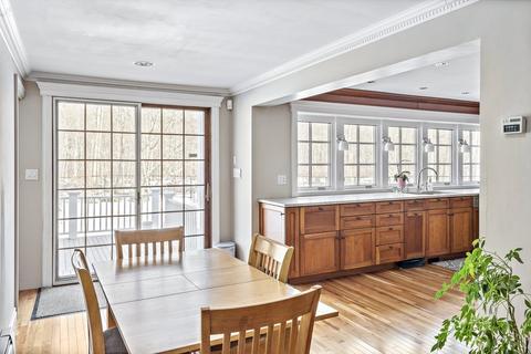 468 Forest St, Dunstable, MA 01827 photo 5
