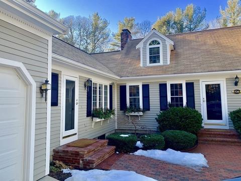726 Putnam Ave, Barnstable, MA 02635 photo 4