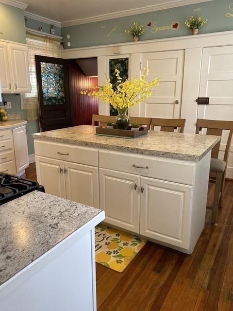 76 Florida St, Springfield, MA 01109 photo 16