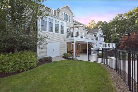 156 Forest St, Raynham, MA 02767 photo 12