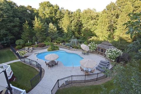 156 Forest St, Raynham, MA 02767 photo 10