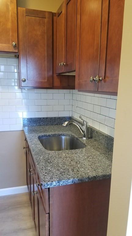 68 Linden St #21, Everett, MA 02149 photo 5