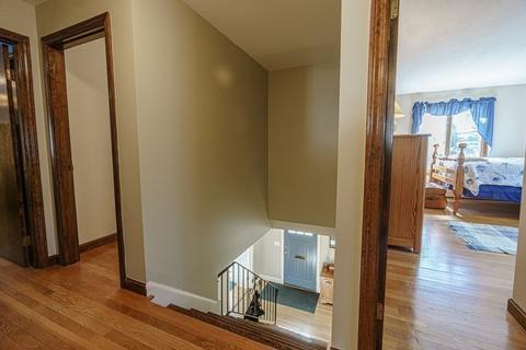 35 Cedar St, Marblehead, MA 01945 photo 34