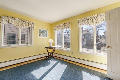 35 Cedar St, Marblehead, MA 01945 photo 17
