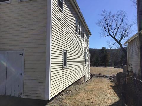 70 West St, Ware, MA 01082 photo 4