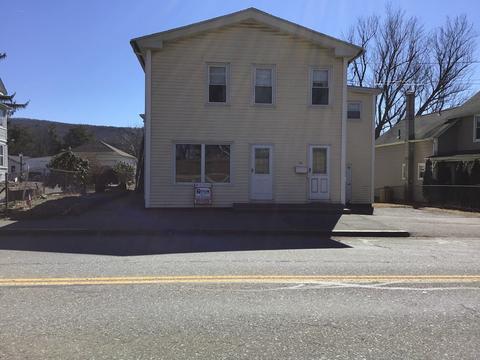 70 West St, Ware, MA 01082 photo 2