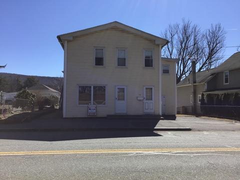 70 West St, Ware, MA 01082 photo 1