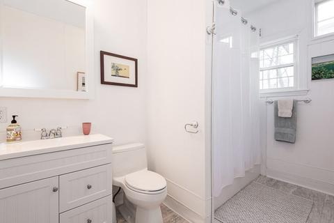 91 Hale St, Beverly, MA 01915 photo 18