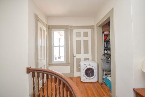 36 Forest St, Springfield, MA 01108 photo 7
