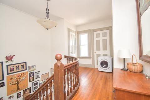 36 Forest St, Springfield, MA 01108 photo 6