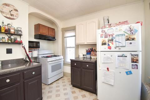 36 Forest St, Springfield, MA 01108 photo 10