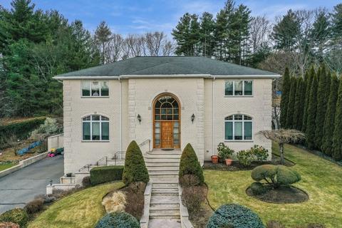 60 Juniper Dr, Saugus, MA 01906 photo 2