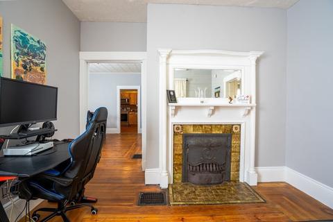 10 Berkeley St, Lawrence, MA 01841 photo 3