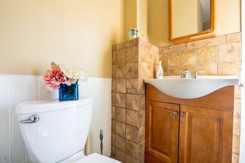 10 Berkeley St, Lawrence, MA 01841 photo 16