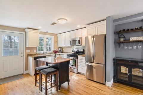 228 Old Derby St, Hingham, MA 02043 photo 8