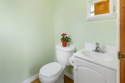 216 Hull St, Hingham, MA 02043 photo 10