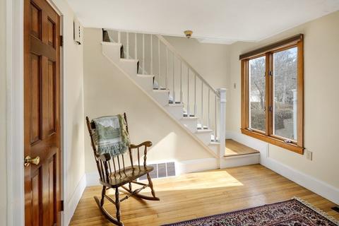 216 Hull St, Hingham, MA 02043 photo 4