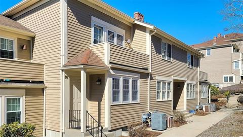 450 Rock St #16, Fall River, MA 02720 photo 1