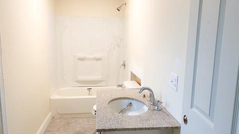 208 E Main St, Orange, MA 01364 photo 7