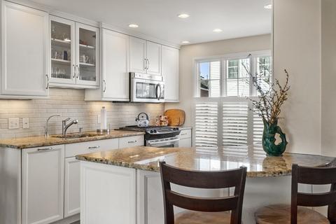 113 Front St, Marblehead, MA 01945 photo 6