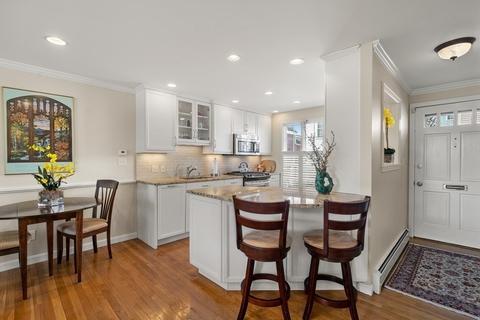 113 Front St, Marblehead, MA 01945 photo 5