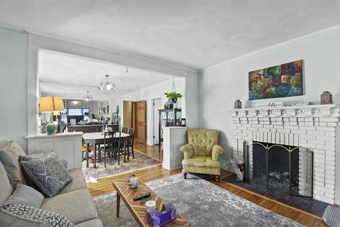 99 Longfellow Rd, Worcester, MA 01602 photo 4