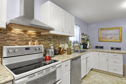 99 Longfellow Rd, Worcester, MA 01602 photo 24