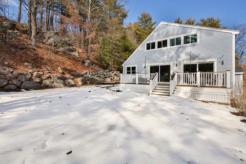 156 Hillside St, Rowley, MA 01969 photo 4