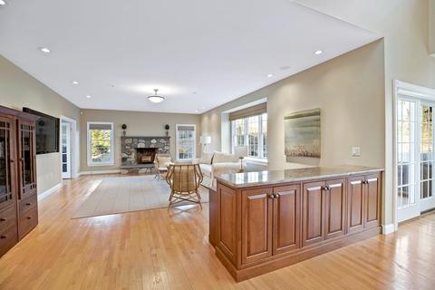 17 Baker Hill Dr, Hingham, MA 02043 photo 8