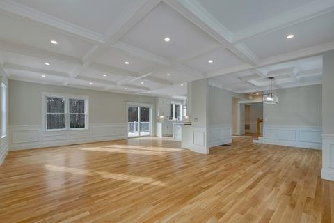 52 Colburn Rd, Reading, MA 01867 photo 5