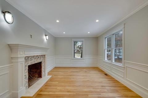 52 Colburn Rd, Reading, MA 01867 photo 3