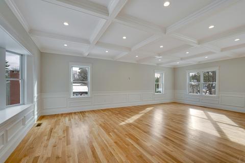 52 Colburn Rd, Reading, MA 01867 photo 4