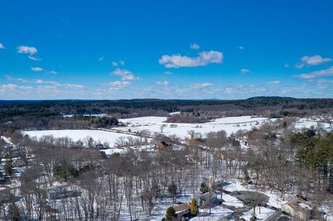 18 Blackberry Ln, Framingham, MA 01701 photo 41