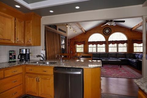 18 Blackberry Ln, Framingham, MA 01701 photo 8